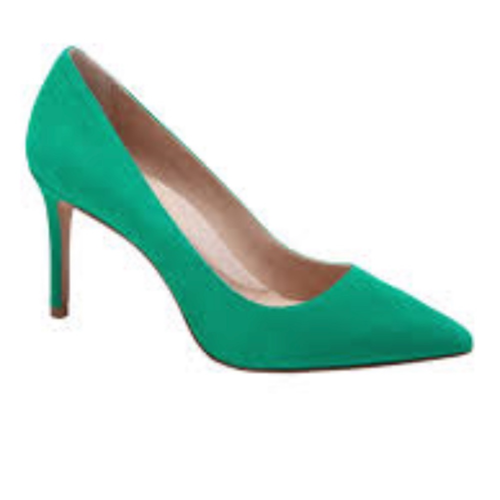 Madison 12-Hour Pump in suede